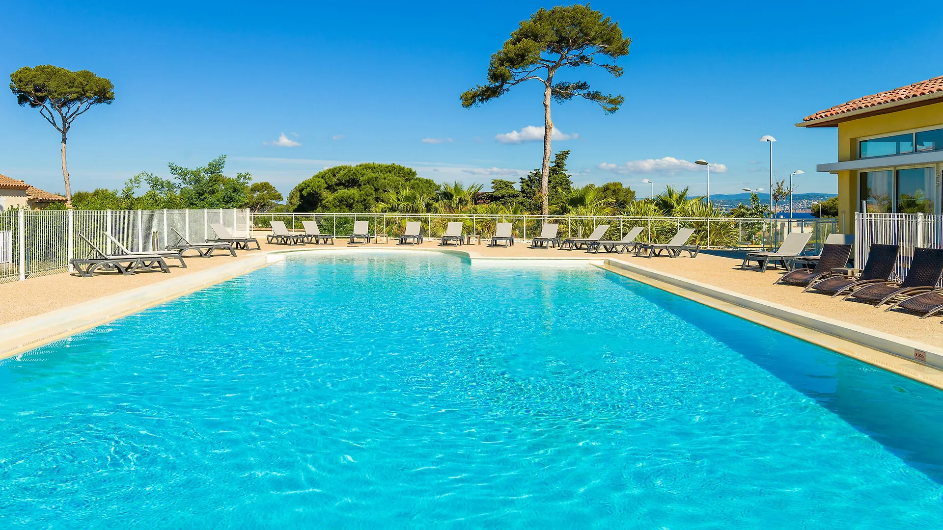 Residence Lagrange Vacances Les Terrasses Des Embiez Six-Fours-les-Plages